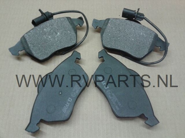 Remblokset vooras Passat 3B 1996-2000